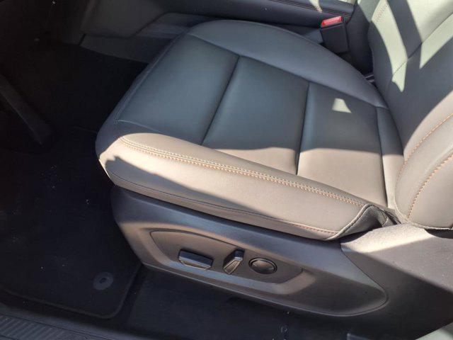 new 2025 Ford Explorer car, priced at $47,077