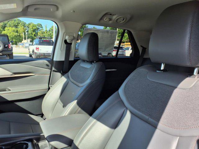new 2025 Ford Explorer car, priced at $47,077