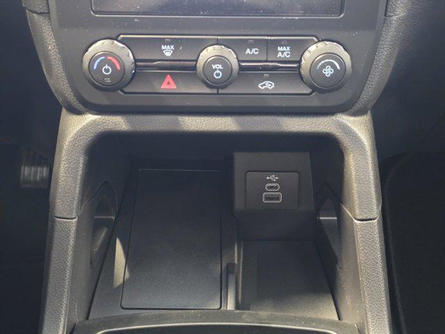 new 2025 Ford Ranger car, priced at $32,956