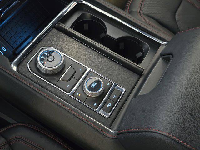new 2024 Ford Expedition car, priced at $75,246