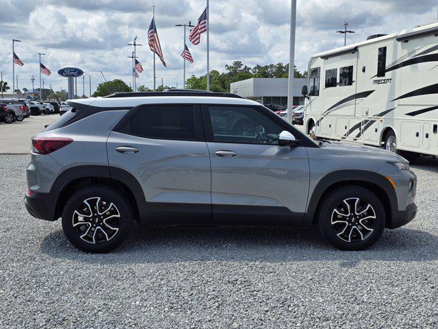 used 2023 Chevrolet TrailBlazer car, priced at $26,459