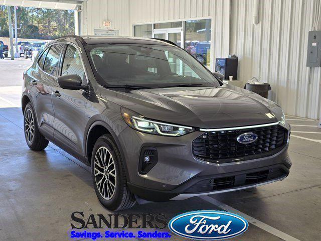 new 2025 Ford Escape PHEV car, priced at $43,090