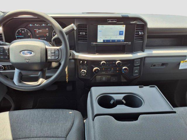 new 2025 Ford F-250 car, priced at $71,264