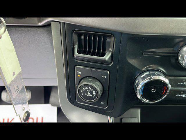 new 2024 Ford F-150 car, priced at $53,402