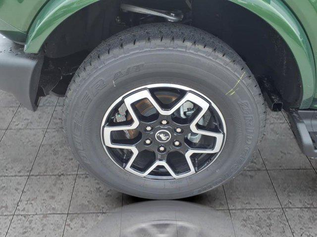 new 2025 Ford Bronco car, priced at $48,668