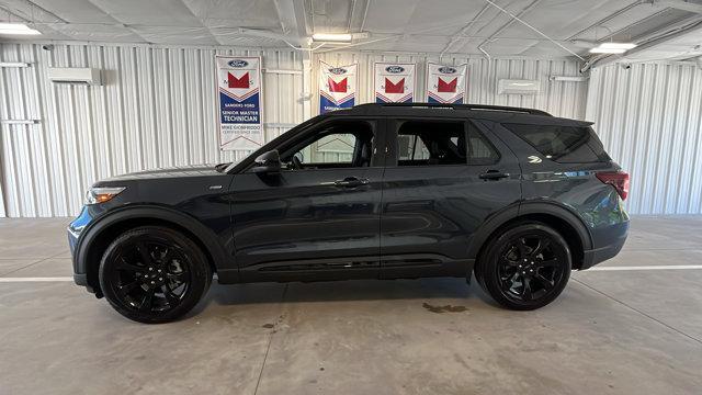 new 2024 Ford Explorer car, priced at $49,393