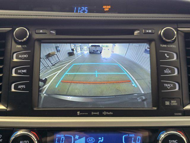 used 2019 Toyota Highlander car, priced at $23,549