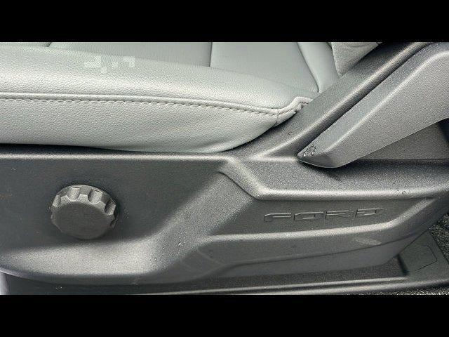 new 2024 Ford F-250 car, priced at $67,904