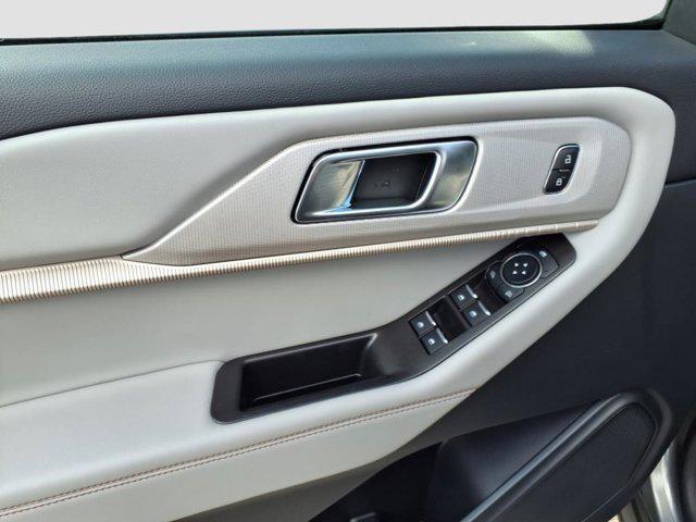 new 2025 Ford Explorer car, priced at $42,019