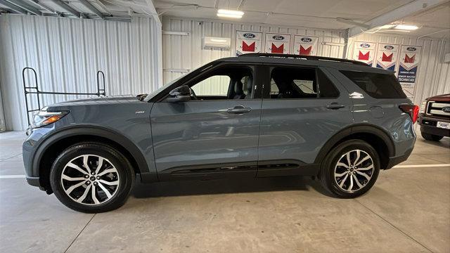 used 2025 Ford Explorer car, priced at $44,999