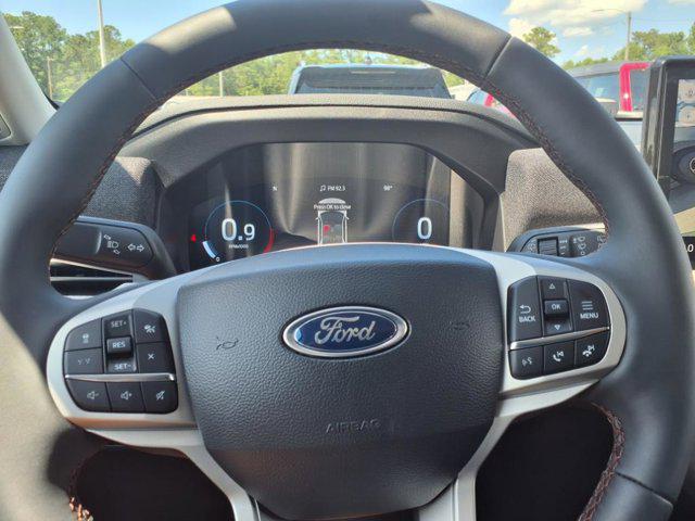 new 2025 Ford Explorer car, priced at $40,257