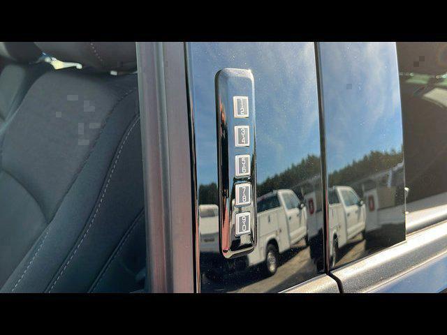 new 2024 Ford F-150 car, priced at $61,725