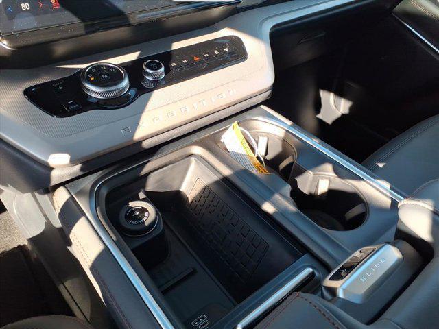 new 2025 Ford Expedition car, priced at $69,615