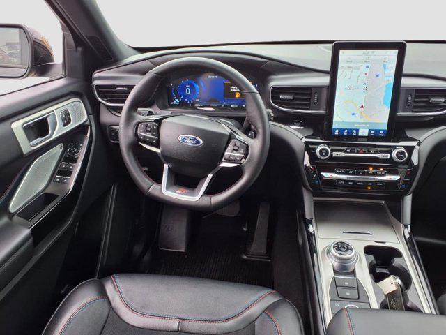 used 2023 Ford Explorer car, priced at $43,965