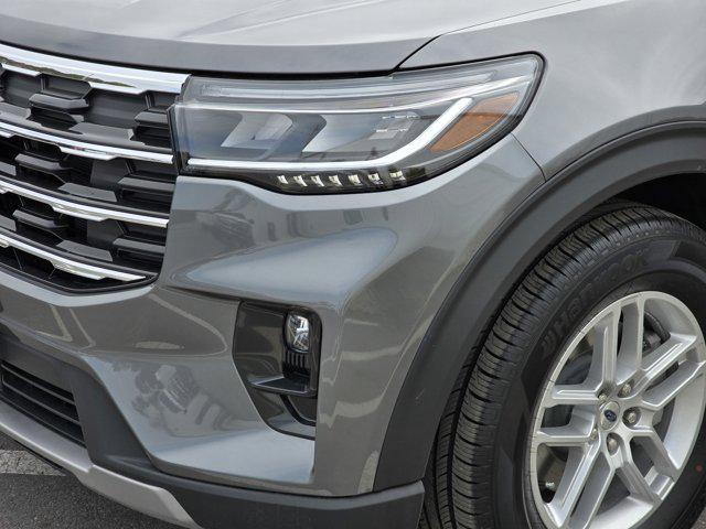 new 2025 Ford Explorer car, priced at $42,215