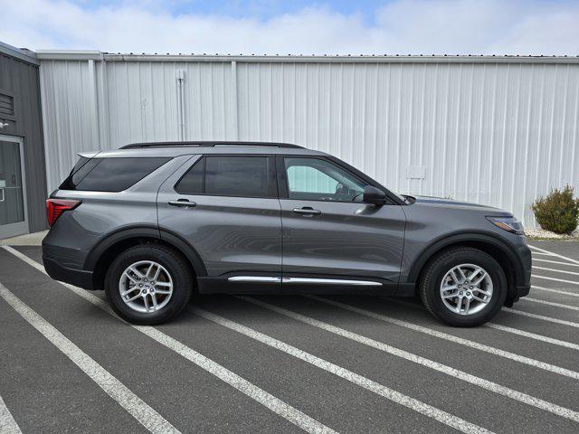 new 2025 Ford Explorer car, priced at $42,215