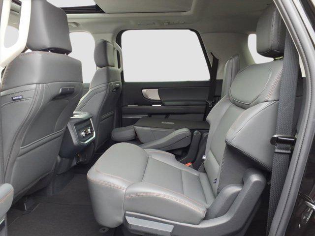 new 2025 Ford Expedition Max car, priced at $72,345