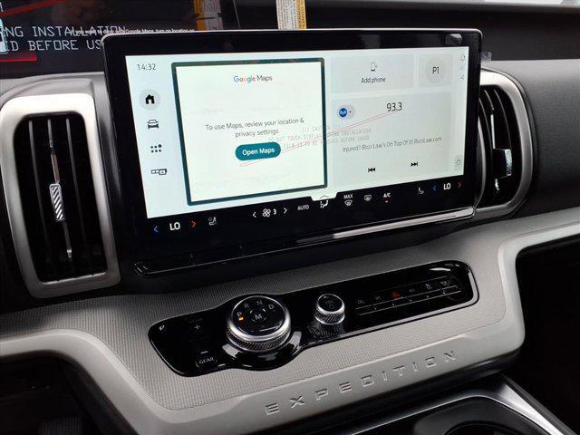 new 2025 Ford Expedition Max car, priced at $72,345