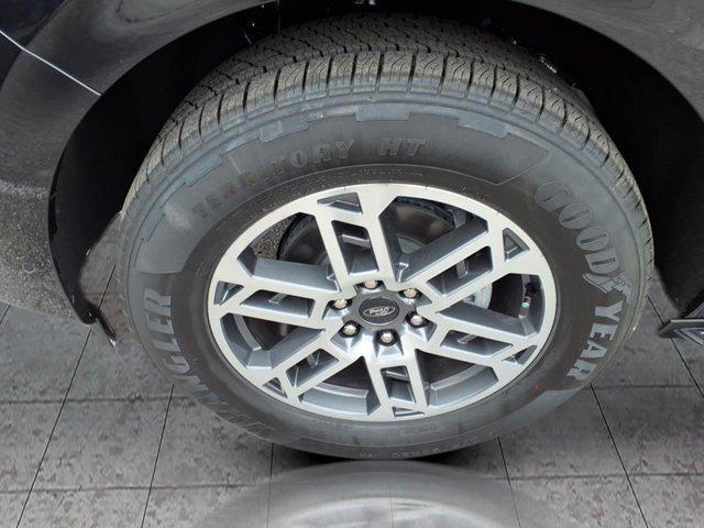 new 2025 Ford Expedition Max car, priced at $72,345
