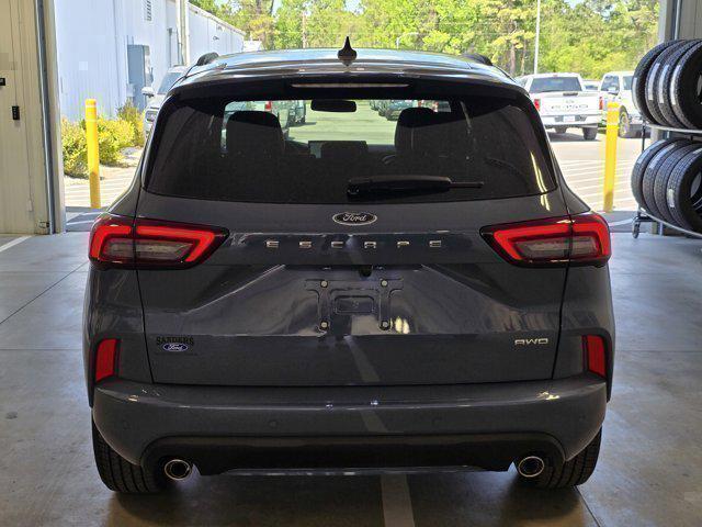 new 2025 Ford Escape car, priced at $38,545