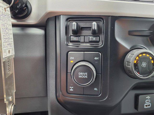 new 2025 Ford F-250 car, priced at $66,400