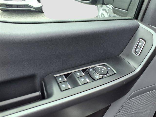 new 2025 Ford F-250 car, priced at $66,400