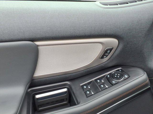 new 2025 Ford Expedition car, priced at $68,680