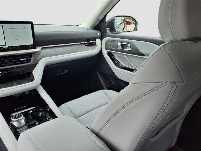 new 2025 Ford Explorer car, priced at $54,863