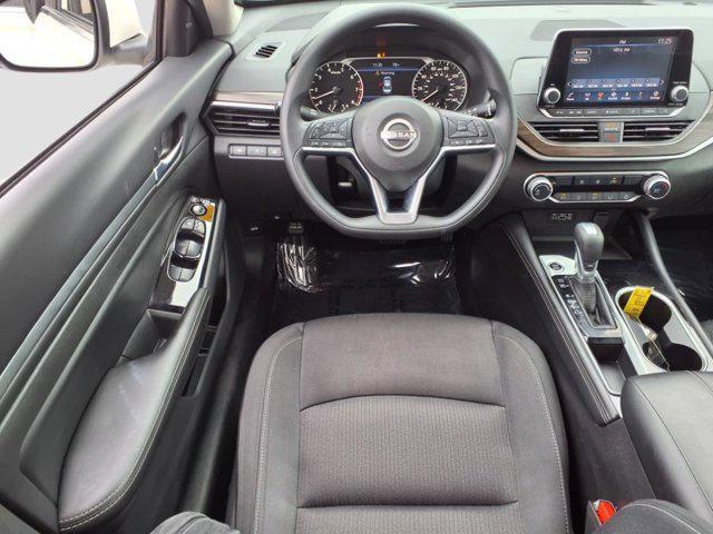 used 2023 Nissan Altima car, priced at $22,422