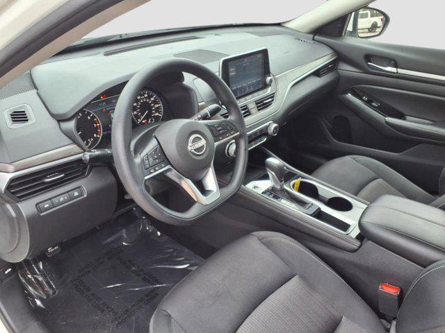 used 2023 Nissan Altima car, priced at $22,422