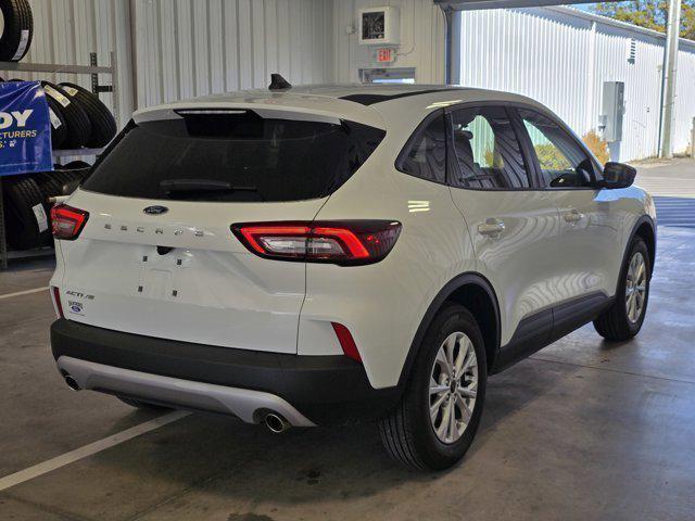 new 2025 Ford Escape car, priced at $28,068