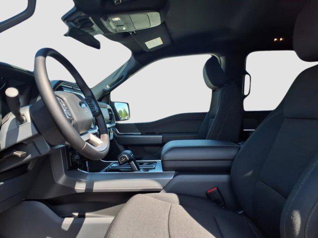 new 2025 Ford F-150 car, priced at $52,580