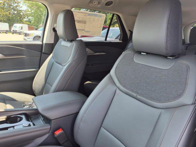 new 2025 Ford Explorer car, priced at $42,074