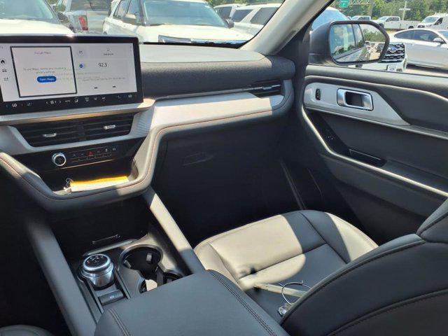 new 2025 Ford Explorer car, priced at $42,074