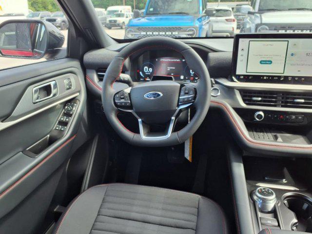 new 2025 Ford Explorer car, priced at $47,676