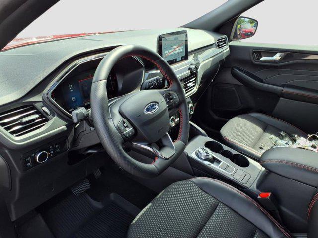 new 2025 Ford Escape car, priced at $33,104