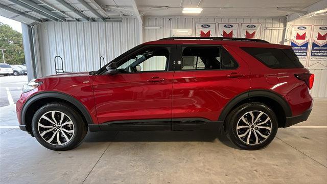 new 2025 Ford Explorer car, priced at $48,730