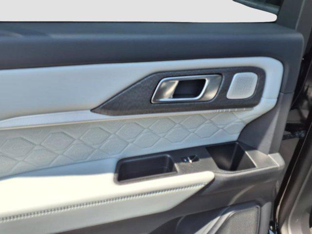 new 2025 Ford Explorer car, priced at $55,132