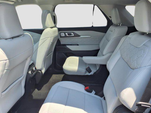 new 2025 Ford Explorer car, priced at $55,132
