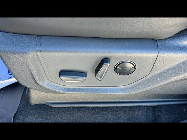 new 2024 Ford Expedition Max car, priced at $71,625