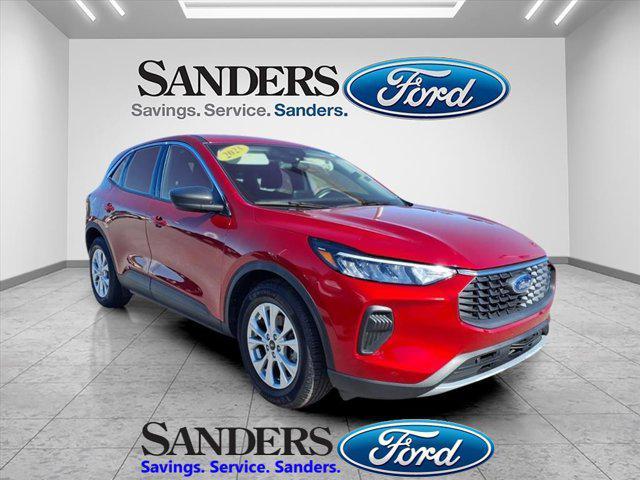 used 2023 Ford Escape car, priced at $23,066