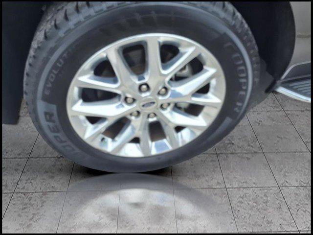 used 2021 Ford Expedition car, priced at $36,875