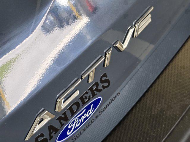 new 2025 Ford Escape car, priced at $30,320
