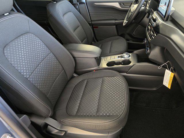 new 2025 Ford Escape car, priced at $30,320