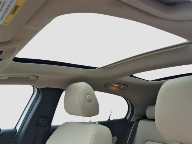 used 2019 Mercedes-Benz GLA 250 car, priced at $22,625