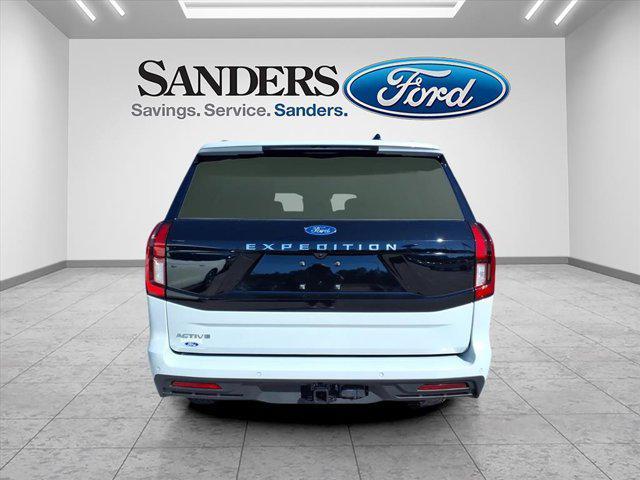 new 2025 Ford Expedition car, priced at $64,591