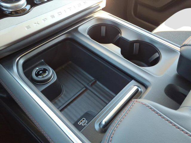 new 2025 Ford Expedition car, priced at $64,591