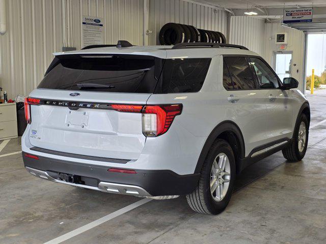 new 2025 Ford Explorer car, priced at $43,386