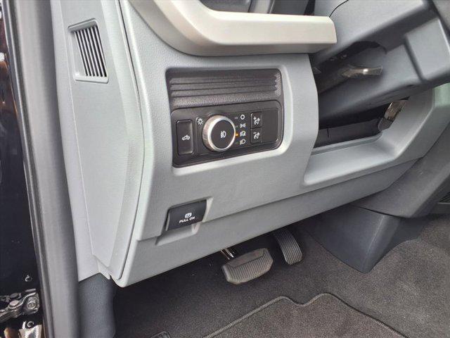 new 2025 Ford F-250 car, priced at $66,400