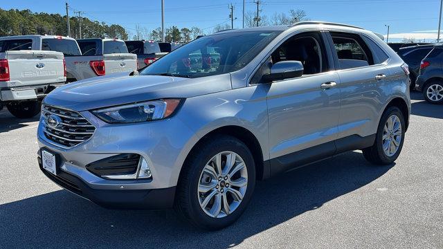 new 2024 Ford Edge car, priced at $43,883